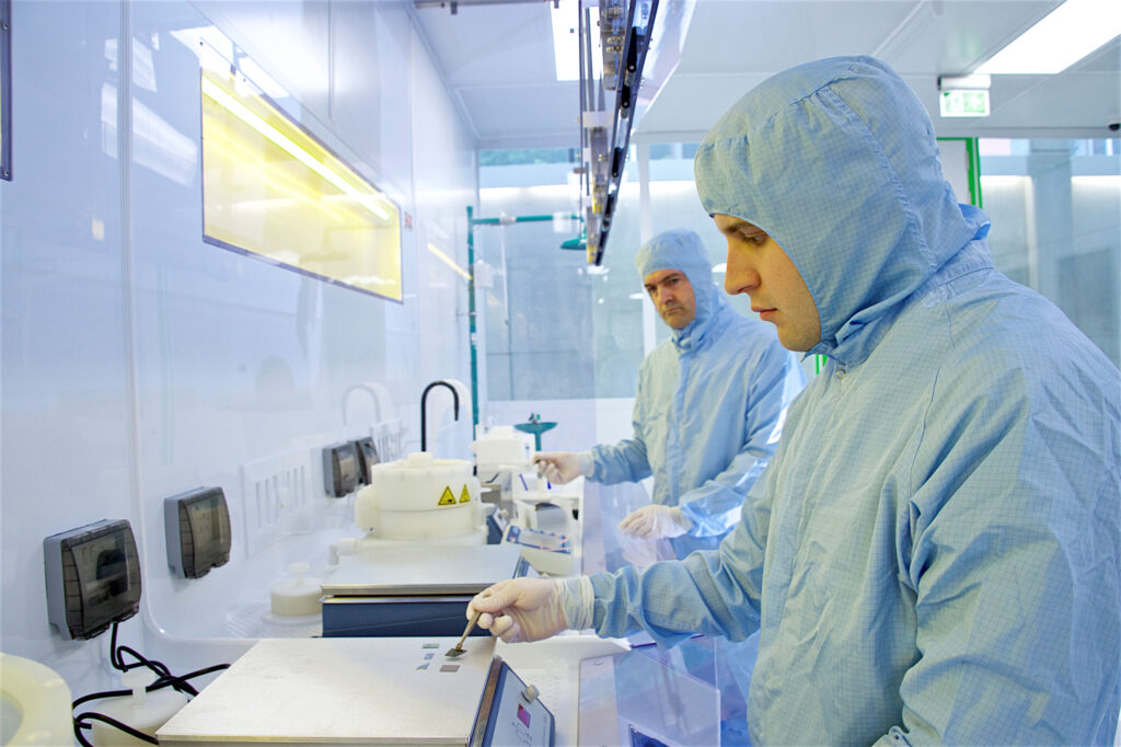 NATIONAL GRAPHENE INSTITUTE