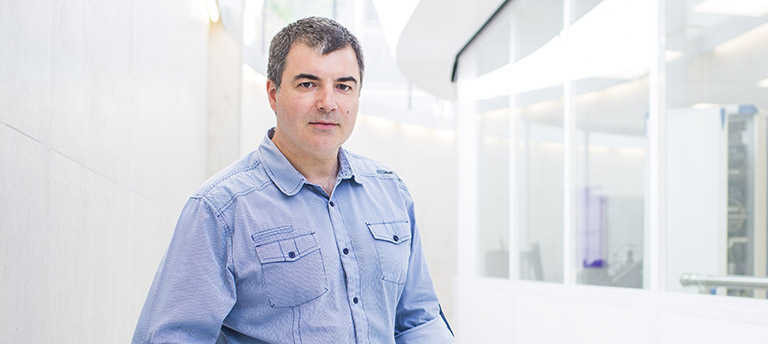 Professor Sir Kostya Novoselov