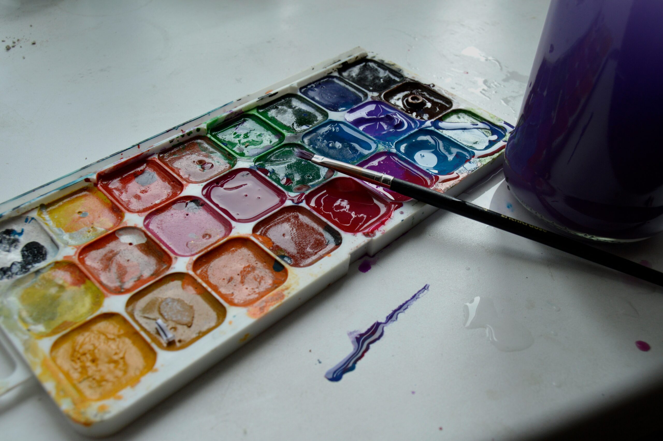 When art meets science: Proposals, poetry and video packages